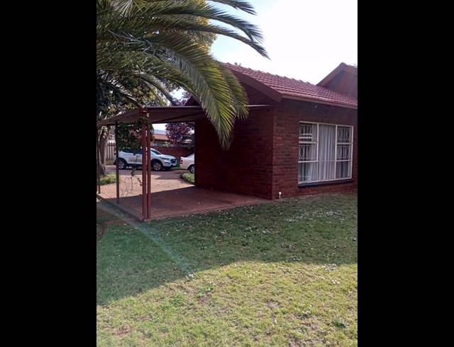 3 BEDROOM PROPERTY TO RENT IN PETERSFIELD